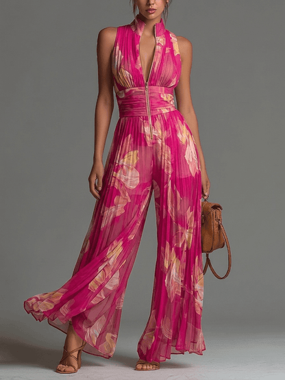 AUGUSTINE Jumpsuit | Karamellfarbener plissierter Chiffon-Overall