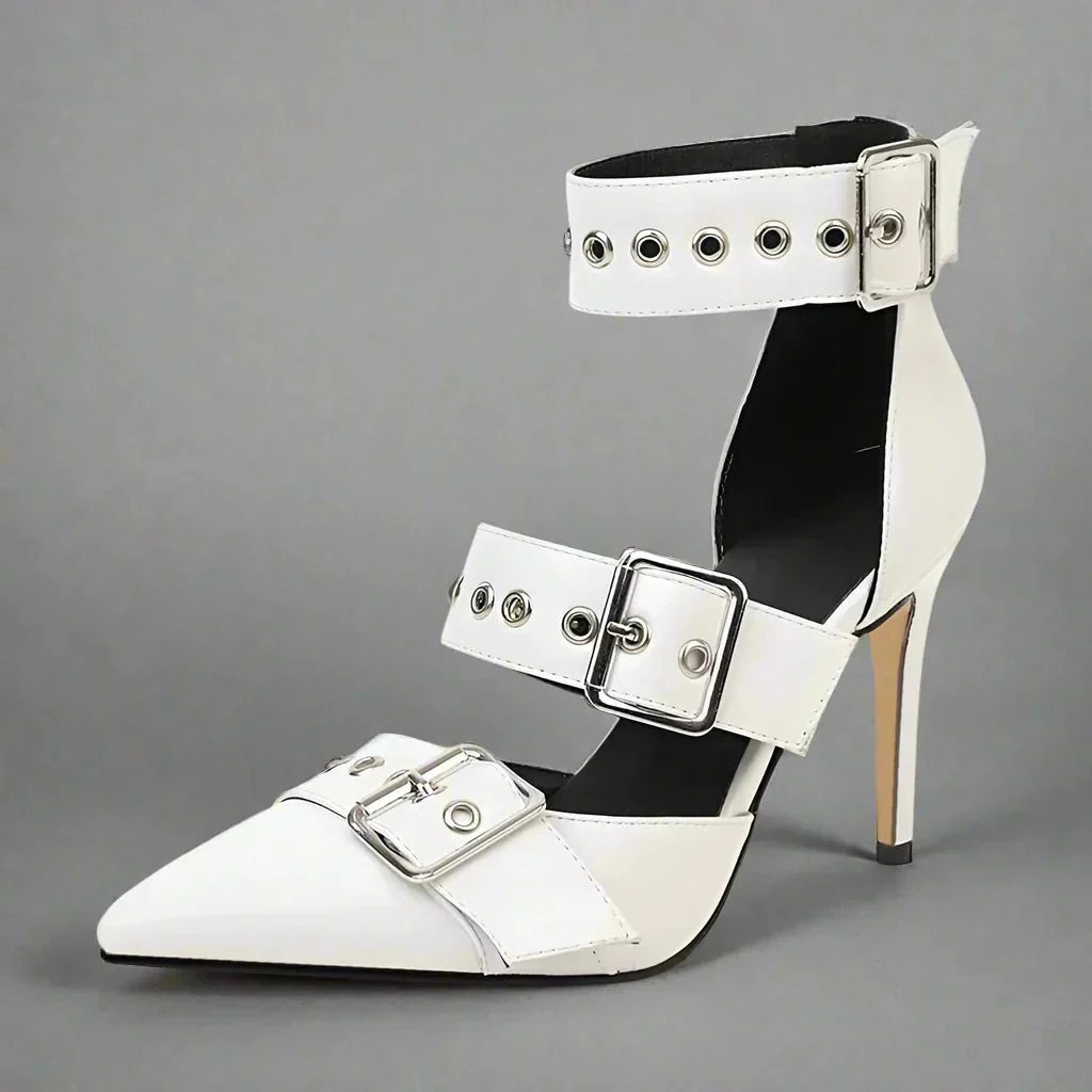 Konstanze | Spitze Stiletto-Pumps mit Schnallenriemen