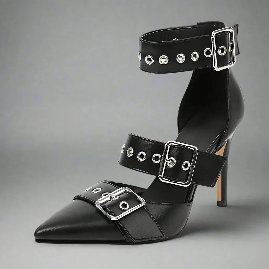 Konstanze | Spitze Stiletto-Pumps mit Schnallenriemen