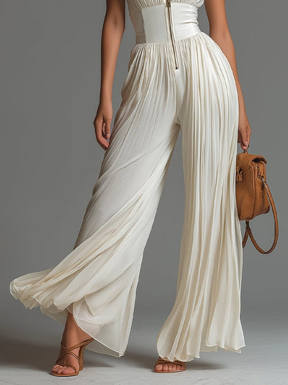 AUGUSTINE Jumpsuit | Weißer plissierter Chiffon-Overall